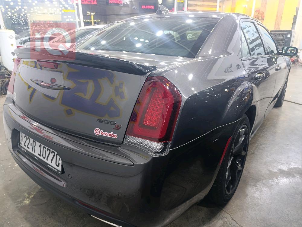Chrysler 300